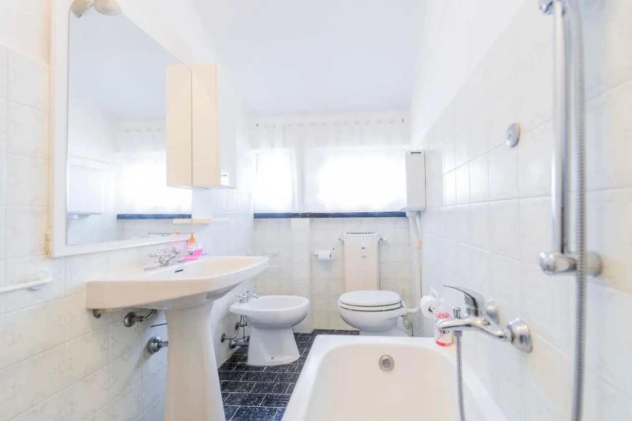 124 - Casa Con Terrazza Sestri- 15Minuti A Piedi Dal Centro Appartement Sestri Levante Italië