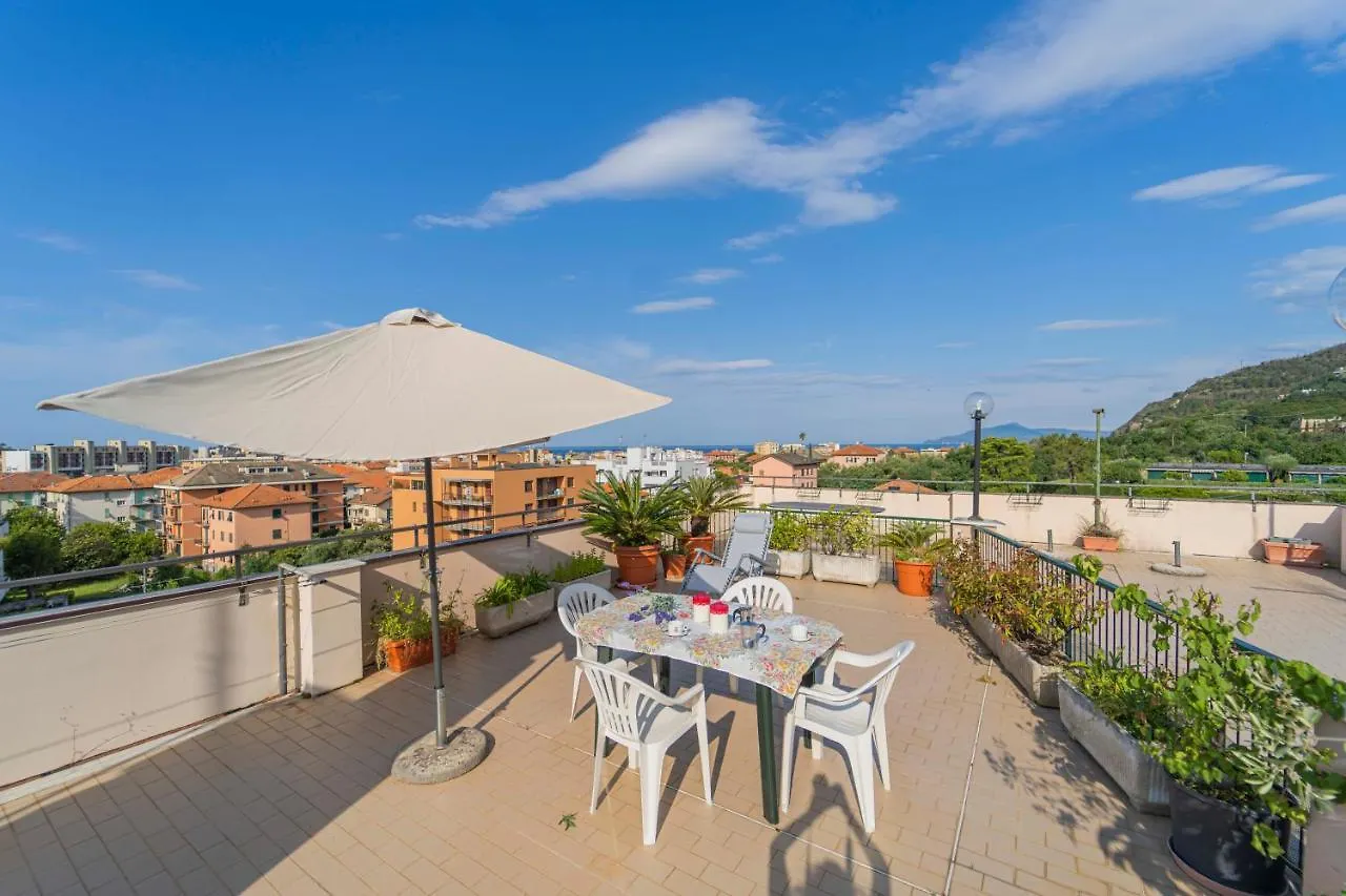124 - Casa Con Terrazza Sestri- 15Minuti A Piedi Dal Centro Appartement Sestri Levante Italië